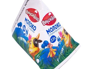 Молоко "Вкуснотеево" ультрапастеризованное 2.5% 200мл